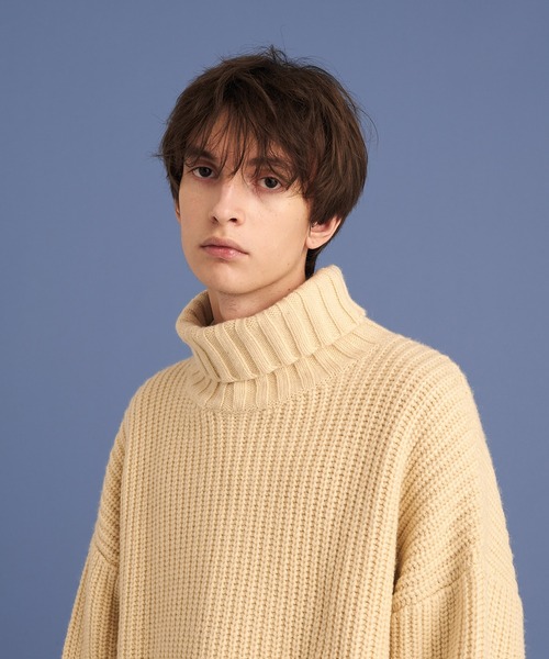 UP START(アップスタート)の「RELAX OFFTURTLE KNIT(ニット/セーター・メンズ・イエロー/ブラック/オフホワイト・FREE)」の9枚目の写真