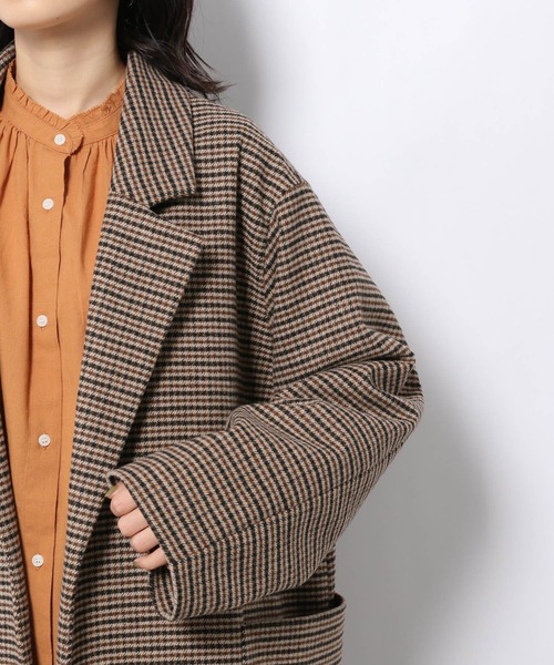 LAKOLE（ラコレ）の「チェック柄オーバーサイズコート / 214940（チェスターコート・レディース・ベージュ系その他・SMALL/MEDIUM）」の3枚目の写真