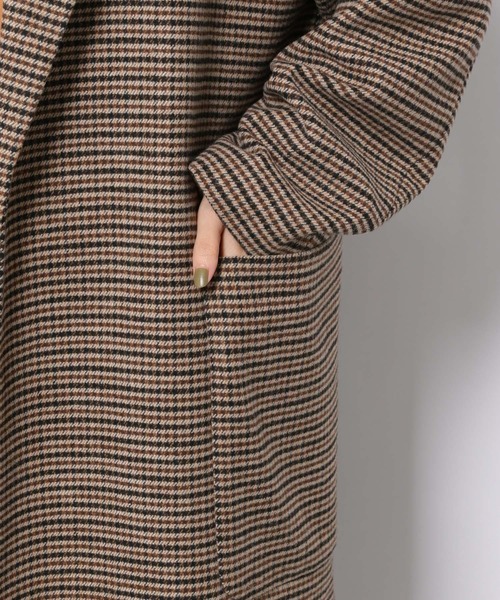 LAKOLE（ラコレ）の「チェック柄オーバーサイズコート / 214940（チェスターコート・レディース・ベージュ系その他・SMALL/MEDIUM）」の9枚目の写真