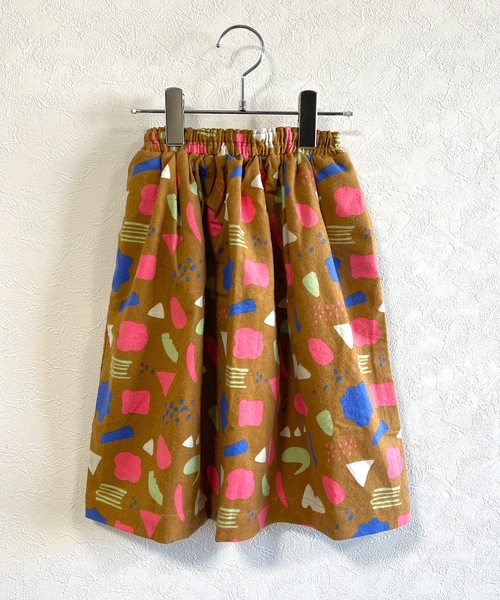 HOGAN RANCH WEAR(ホーガンランチウエア)の「ソウガラコットンネルギャザースカート(kids/S~LL)(スカート・キッズ・ブラウン/ライトグリーン/チャコール・LL/S/M/L)」の1枚目の写真