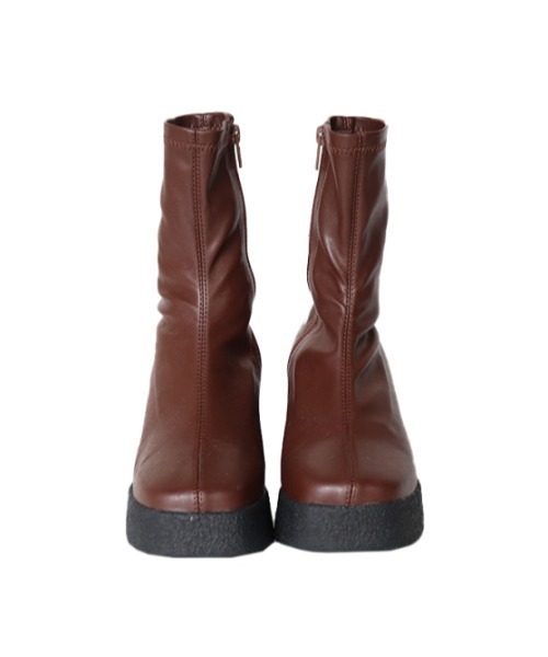 AMAIL（アマイル）の「Fit yummy bulkyブーツ（ブーツ・レディース・ブラック/ブラウン・L/M/S）」の19枚目の写真