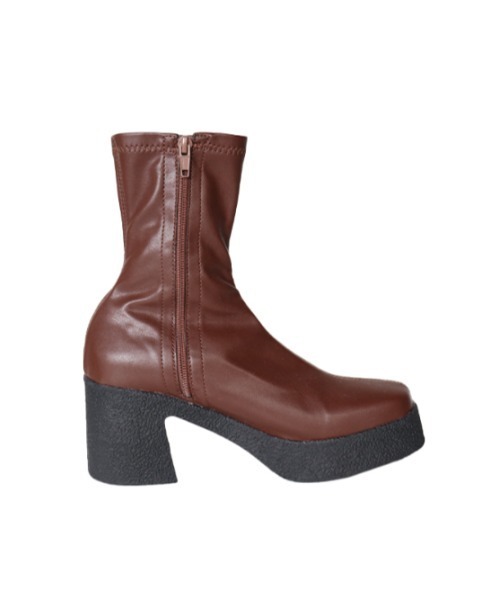 AMAIL（アマイル）の「Fit yummy bulkyブーツ（ブーツ・レディース・ブラック/ブラウン・L/M/S）」の17枚目の写真