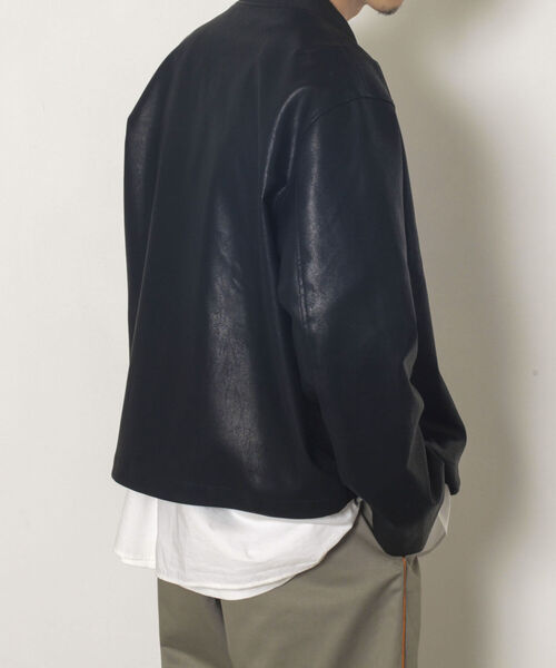 GLOSTER（グロスター）の「【GLOSTER/グロスター】フェイクレザー フライトジャケット（ライダースジャケット・メンズ・ブラック/ネイビー・MEDIUM/LARGE）」の4枚目の写真
