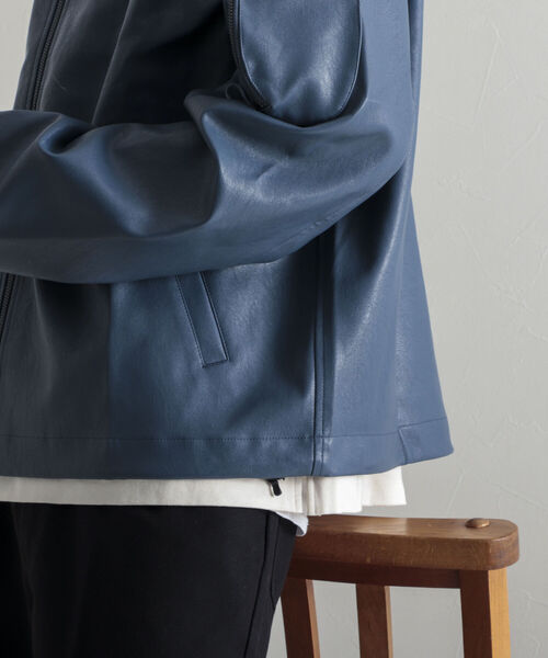 GLOSTER（グロスター）の「【GLOSTER/グロスター】フェイクレザー フライトジャケット（ライダースジャケット・メンズ・ブラック/ネイビー・MEDIUM/LARGE）」の16枚目の写真