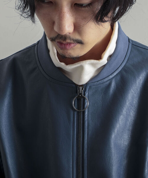 GLOSTER（グロスター）の「【GLOSTER/グロスター】フェイクレザー フライトジャケット（ライダースジャケット・メンズ・ブラック/ネイビー・MEDIUM/LARGE）」の18枚目の写真