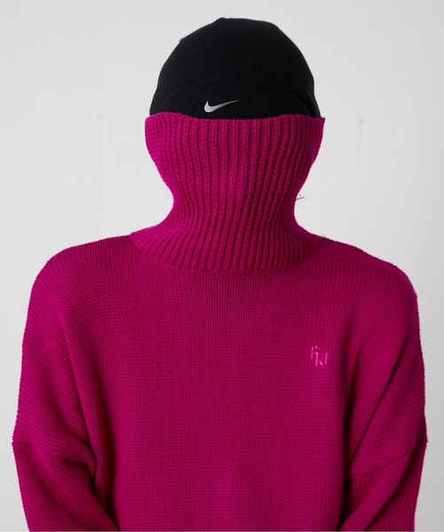 FEKETE(フェケテ)の「FEKETE MADE fkt LOGO TURTLE NECK KNIT(ニット/セーター・メンズ・ブラック/ピンク・MEDIUM/LARGE)」の6枚目の写真