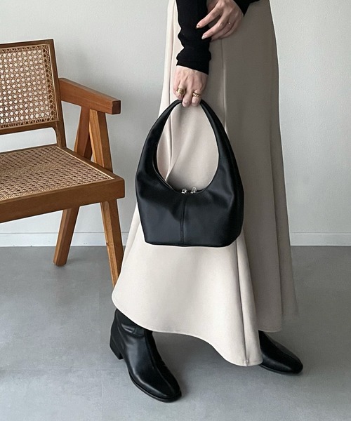 y/m by misato（イムバイミサト）の「ワンハンドルBAG（ハンドバッグ・レディース・アイボリー/ブラック・FREE）」の3枚目の写真