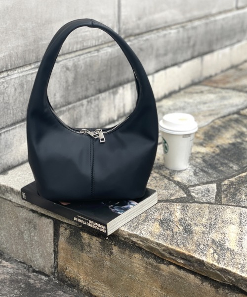 y/m by misato（イムバイミサト）の「ワンハンドルBAG（ハンドバッグ・レディース・アイボリー/ブラック・FREE）」の9枚目の写真