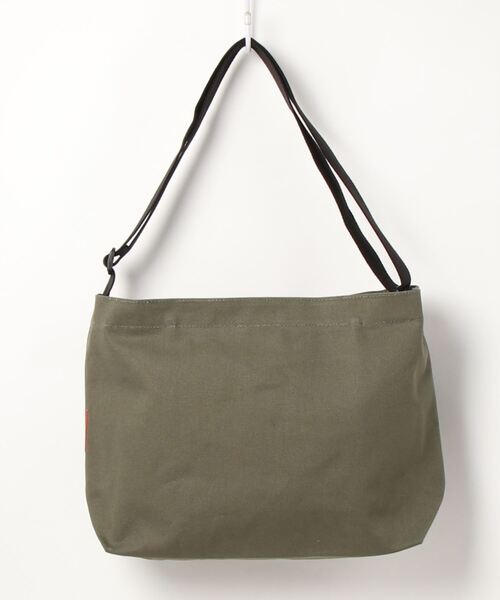 Manhattan Portage(マンハッタンポーテージ)の「Canvas Clearview Shoulder Bag Canvas 2021(ショルダーバッグ・メンズ・オリーブ/ベージュ/ダークネイビー・MEDIUM)」の17枚目の写真