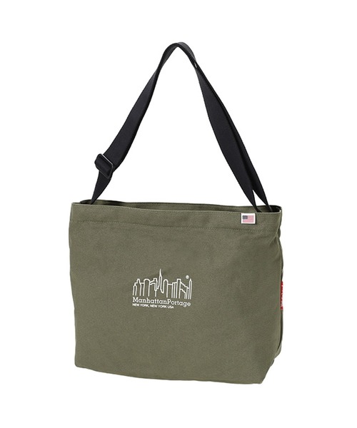 Manhattan Portage(マンハッタンポーテージ)の「Canvas Clearview Shoulder Bag Canvas 2021(ショルダーバッグ・メンズ・オリーブ/ベージュ/ダークネイビー・MEDIUM)」の13枚目の写真