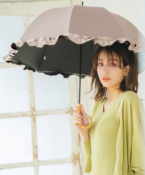 macocca（マコッカ）の「完全遮光 UVカット100% 日傘 晴雨兼用 makez.マケズ 竹手元ショート傘 フリル（長傘・レディース・ピンク/グレイッシュベージュ/ブラック/オフホワイト/ブルー/モカ/アイボリー・FREE）」の5枚目の写真