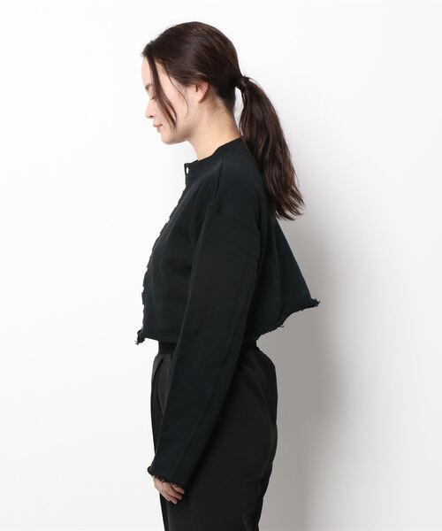 MOUSSY（マウジー）の「BUTTON UP CROPPED カーディガン（カーディガン/ボレロ・レディース・ブラック/ライトグリーン/アイボリー/バーガンディー・FREE）」の14枚目の写真