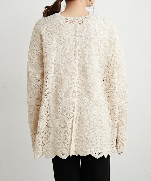 PUAL CE CIN(ピュアルセシン)の「太糸レース編み2WAYロングスリーブチュニック(シャツ/ブラウス・レディース・ホワイト/チャコール/キナリ・FREE)」の13枚目の写真