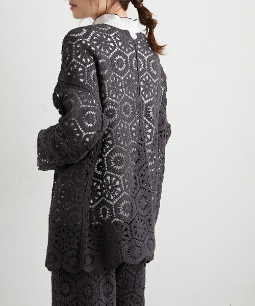 PUAL CE CIN(ピュアルセシン)の「太糸レース編み2WAYロングスリーブチュニック(シャツ/ブラウス・レディース・ホワイト/チャコール/キナリ・FREE)」の11枚目の写真