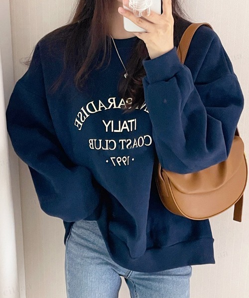 Dalfwin(ダールフィン)の「韓国ファッションSAINTプリント長袖スウェットトレーナー(スウェット・レディース・オートミール/ネイビー/ベージュ系その他2/ブルー系その他2・FREE)」の4枚目の写真