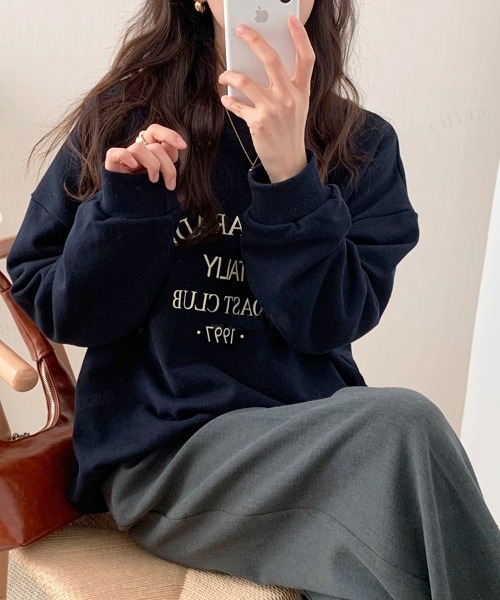 Dalfwin(ダールフィン)の「韓国ファッションSAINTプリント長袖スウェットトレーナー(スウェット・レディース・オートミール/ネイビー/ベージュ系その他2/ブルー系その他2・FREE)」の10枚目の写真