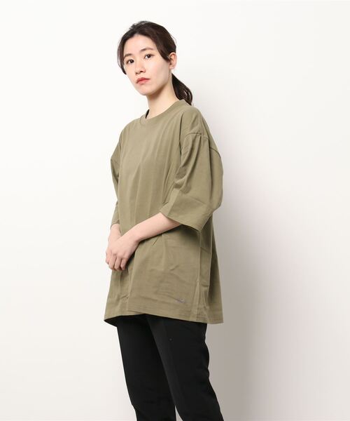 FRUIT OF THE LOOM(フルーツオブザルーム)の「《FRUIT OF THE LOOM》 7oz HEAVY WEIGHT BIG T(Tシャツ/カットソー・レディース・ホワイト/カーキ/ブラック/杢グレー・LARGE/MEDIUM/X-LARGE)」の19枚目の写真