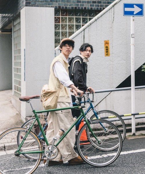 anown（アノン）の「ロゴ刺繍入り裏毛ジップアップベスト【ファッションインフルエンサー三木克海&すけ×anown限定コラボ 】（ベスト・メンズ・オフホワイト/スミクロ・FREE）」の7枚目の写真