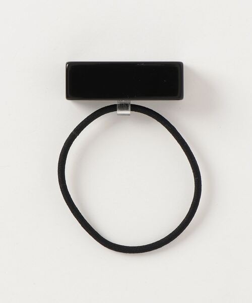 MILKFED.（ミルクフェド）の「BAR LOGO HAIR ELASTIC（ヘアゴム・レディース・ブラック/レッド・ONE SIZE）」の3枚目の写真