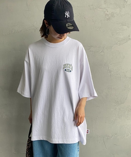 BEN DAVIS（ベンデイビス）の「[BEN DAVIS/ベンデイビス] バックアーチロゴ カレッジワッペンTシャツ（Tシャツ/カットソー・レディース・ホワイト/ブラック/グリーン・M/L/XL）」の21枚目の写真
