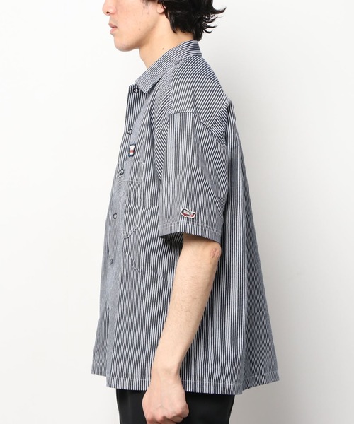 DEAR LAUREL(ディアローレル)の「DEAR LAUREL/ディアローレル ポケット ストライプ 半袖シャツ D22S2402(シャツ/ブラウス・メンズ・ネイビー・M/L)」の4枚目の写真