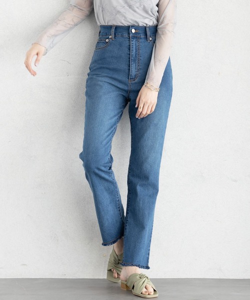 GeeRA（ジーラ）の「バックレースアップデニムパンツ（デニムパンツ・レディース・ライトブルー/ネイビー・MEDIUM/LARGE/X-LARGE）」の14枚目の写真