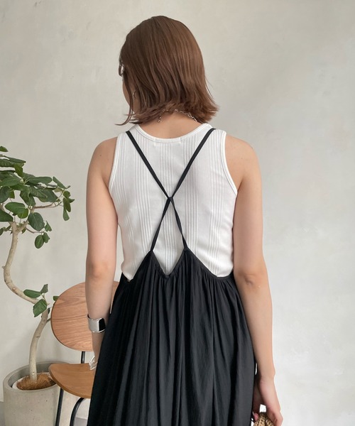 DouDou(ドゥドゥ)の「バッククロスギャザーキャミワンピース(ワンピース・レディース・ブラック/ブラウン/ピンク・FREE)」の9枚目の写真