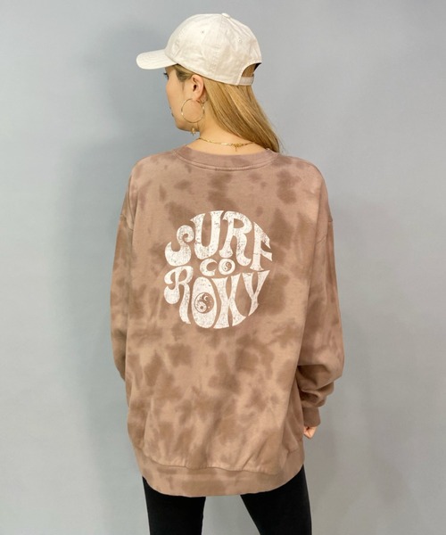 ROXY(ロキシー)の「ROXY/ロキシー ビッグシルエット/オーバーサイズ/無地/タイダイ柄バックプリントスウェット/トレーナー RPO224015(スウェット・レディース・ブラウン/グリーン/マルチ・S/M)」の5枚目の写真