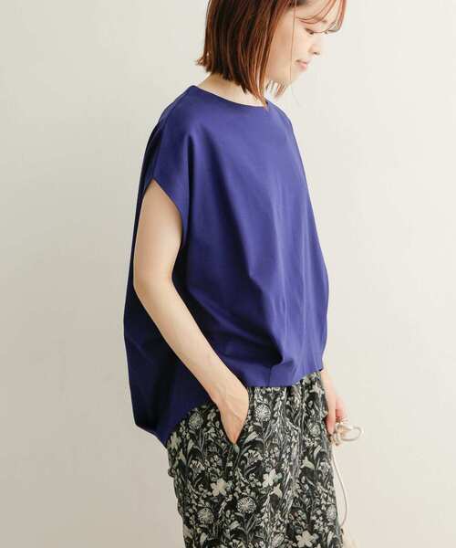 URBAN RESEARCH DOORS(アーバンリサーチドアーズ)の「コットンタックフレンチプルオーバー(Tシャツ/カットソー・レディース・ブラック/レッド/オフホワイト/イエロー/ロイヤルブルー・MEDIUM)」の4枚目の写真