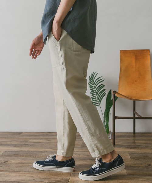 URBAN RESEARCH DOORS（アーバンリサーチドアーズ）の「綿麻テーパードベイカーパンツ（その他パンツ・メンズ・オリーブ/インディゴブルー/ベージュ/アイボリー・MEDIUM/SMALL/LARGE）」の5枚目の写真
