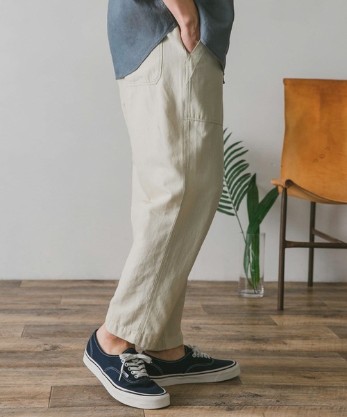 URBAN RESEARCH DOORS（アーバンリサーチドアーズ）の「綿麻テーパードベイカーパンツ（その他パンツ・メンズ・オリーブ/インディゴブルー/ベージュ/アイボリー・MEDIUM/SMALL/LARGE）」の10枚目の写真