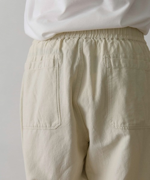 URBAN RESEARCH DOORS（アーバンリサーチドアーズ）の「綿麻テーパードベイカーパンツ（その他パンツ・メンズ・オリーブ/インディゴブルー/ベージュ/アイボリー・MEDIUM/SMALL/LARGE）」の18枚目の写真