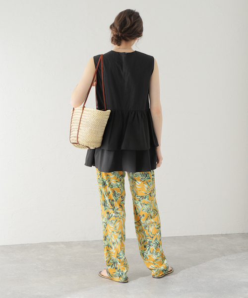 Spick & Span（スピックアンドスパン）の「ティアードフリル ブラウス（シャツ/ブラウス・レディース・ブラック/ホワイト・FREE）」の9枚目の写真