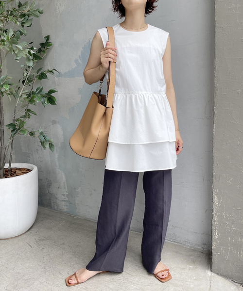 Spick & Span（スピックアンドスパン）の「ティアードフリル ブラウス（シャツ/ブラウス・レディース・ブラック/ホワイト・FREE）」の4枚目の写真