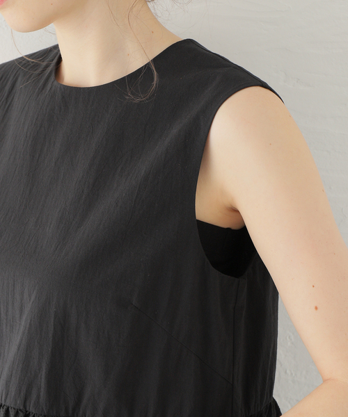 Spick & Span（スピックアンドスパン）の「ティアードフリル ブラウス（シャツ/ブラウス・レディース・ブラック/ホワイト・FREE）」の11枚目の写真