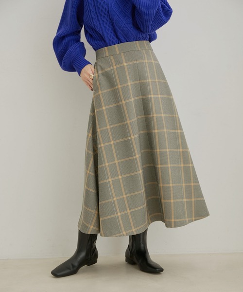 VIS(ビス)の「【Washable・EASY CARE】エコウールタッチフレアスカート【sustainable】(スカート・レディース・ダークブラウン/キナリ/イエロー系その他/ブルー系その他・L/M/S)」の4枚目の写真