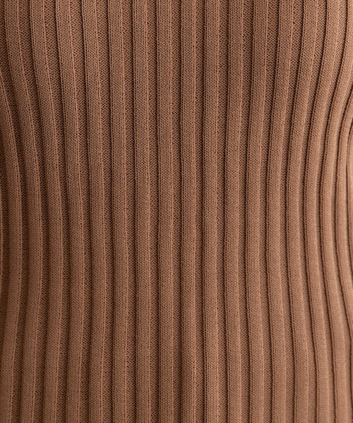 COLLAGE GALLARDAGALANTE（コラージュガリャルダガランテ）の「美しいデコルテ/袖スリットリブドルマンプルオーバー/セットアップ可/手洗い可（ニット/セーター・レディース・ブラウン/ベージュ/ブルー・FREE）」の10枚目の写真