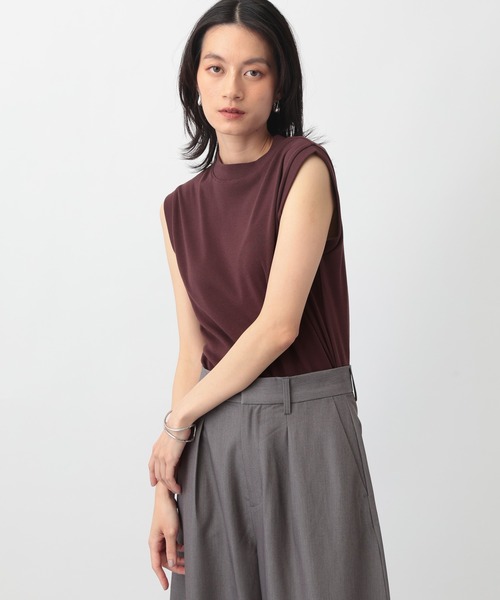 A part by(アパートバイ)の「ハイネックノースリーブプルオーバー(タンクトップ・レディース・ブラック/ブラウン/イエロー/アイボリー/オフホワイト/ブルー系その他4/ダークブラウン・FREE)」の4枚目の写真