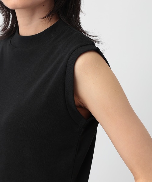 A part by(アパートバイ)の「ハイネックノースリーブプルオーバー(タンクトップ・レディース・ブラック/ブラウン/イエロー/アイボリー/オフホワイト/ブルー系その他4/ダークブラウン・FREE)」の13枚目の写真