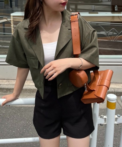 one after another NICE CLAUP（ワンアフターアナザーナイスクラップ）の「アウトポケットショートジャケット（ミリタリージャケット・レディース・グレー/カーキ/アイボリー・FREE）」の3枚目の写真