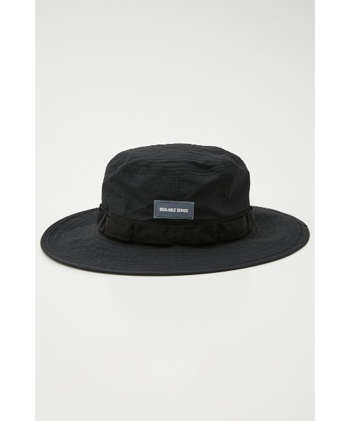 SLY（スライ）の「DUALABLE WATER-REPELLENT HAT デュアラブルウォーターリペラント バケットハット（ハット・レディース・ブラック/キャメル・FREE）」の3枚目の写真