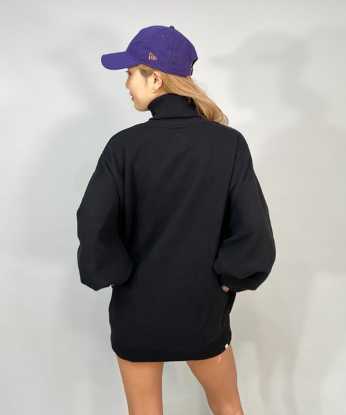 BILLABONG(ビラボン)の「【ムラサキスポーツ別注】BILLABONG/ビラボン ビッグシルエット/オーバーサイズ/無地ワンポイントロゴタートルネックスウェット BC014-009(スウェット・レディース・ホワイト/ブラック/イエロー/ブルー・M/L)」の10枚目の写真