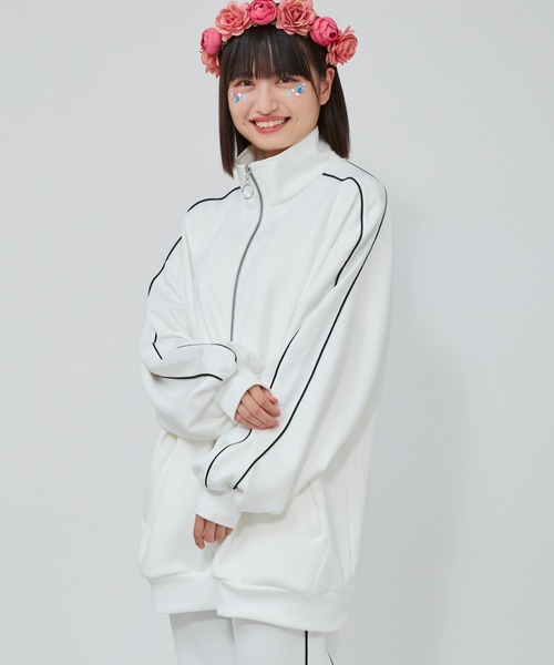 WEGO（ウィゴー）の「WEGO/【セットアップ対応商品】カラージャージ（ジャージ・レディース・ホワイト/ブラック/パープル/サックスブルー/ライトピンク・FREE）」の2枚目の写真