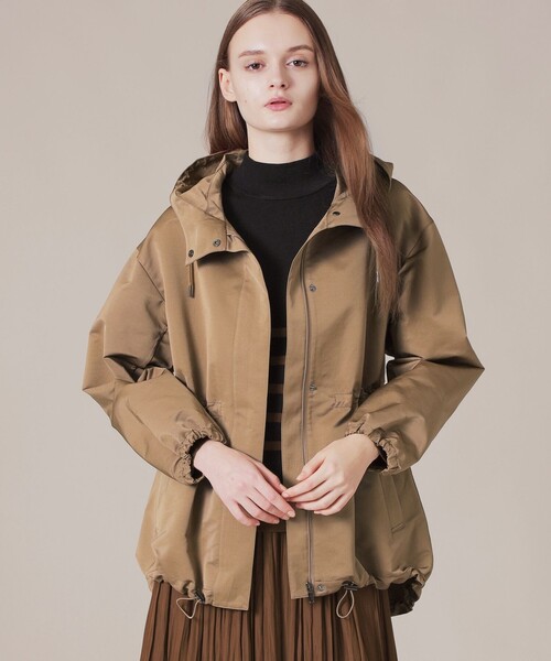 MACKINTOSH LONDON(マッキントッシュ ロンドン)の「ポリエステルグログランコート(その他アウター・レディース・ベージュ/ネイビー・38)」の2枚目の写真