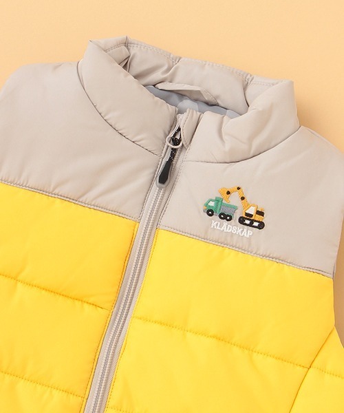 kladskap（クレードスコープ）の「乗り物バイカラー中わたベスト（ベスト・キッズ・マスタード/ブルー・130cm/120cm/90cm/110cm/100cm）」の3枚目の写真