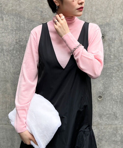 NOLLEY’S（ノーリーズ）の「《手洗い可能》アンチピリングタートルネックプルオーバーニット（ニット/セーター・レディース・ライトグレー/ブラック/ベージュ/オフホワイト/ピンク/イエロー/ブルー/ラベンダー/ベビーピンク/レッド/ホワイト系その他5・38）」の10枚目の写真