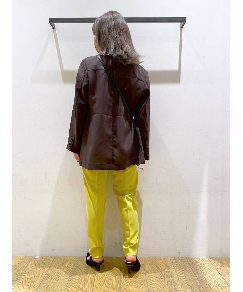 BAYFLOW(ベイフロー)の「カラーストレッチテーパードパンツ(その他パンツ・レディース・イエロー/ピンク/ブラック/グリーン・LARGE/MEDIUM/SMALL)」の12枚目の写真