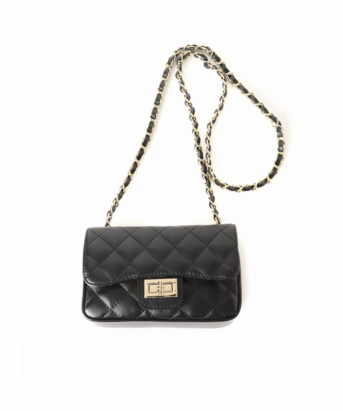 AULENTTI（オウレンティ）の「AULENTTI キルティングチェーンショルダー（ショルダーバッグ・レディース・ブラック/ベージュ/パープル/グリーン/ブラウン・FREE）」の7枚目の写真