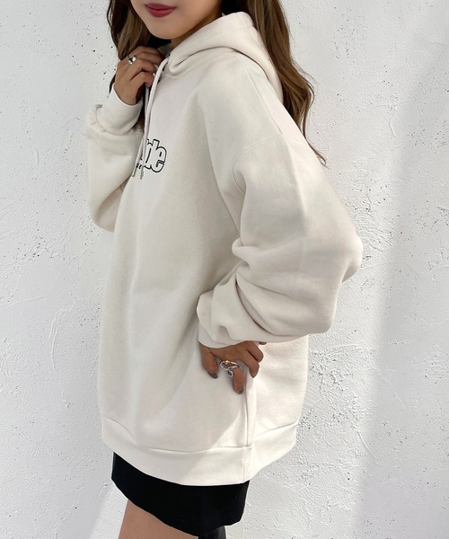 apres jour mignon(アプレジュールミニョン)の「裏起毛ロゴフーディー【ZOZOTOWN限定アイテム】(パーカー・レディース・ブラック/杢グレー/アイボリー・X-LARGE/フリー)」の6枚目の写真