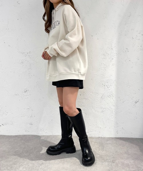 apres jour mignon(アプレジュールミニョン)の「裏起毛ロゴフーディー【ZOZOTOWN限定アイテム】(パーカー・レディース・ブラック/杢グレー/アイボリー・X-LARGE/フリー)」の9枚目の写真
